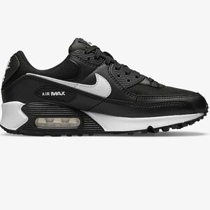 Black Nike Air Max